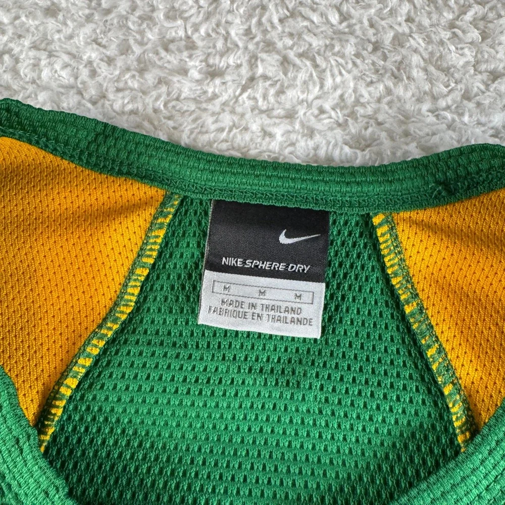 Nike Sphere Dry Shirt Mens Size M Green Yellow Excellent Short Sleeve Athletic